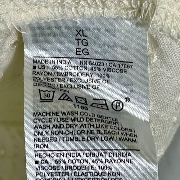 Old Navy Cream Eyelet A-Line Flutter Sleeve Pull-On Cotton-Blend Blouse Size XL - Picture 9 of 11